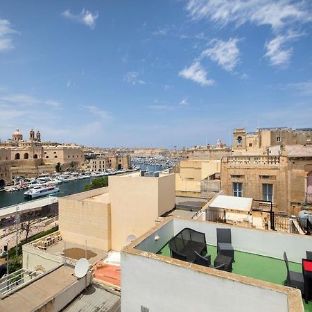 Traditional & Modern Maltese Townhouse - Rooftop Terrace And Sea Views, Close To Birgu Waterfront Cospicua Exterior photo
