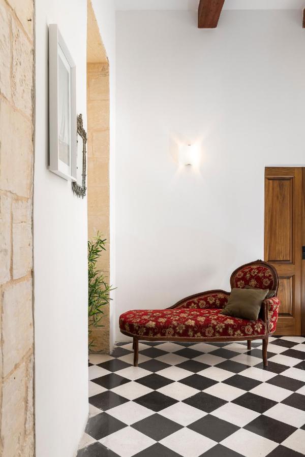 Traditional & Modern Maltese Townhouse - Rooftop Terrace And Sea Views, Close To Birgu Waterfront Cospicua Exterior photo