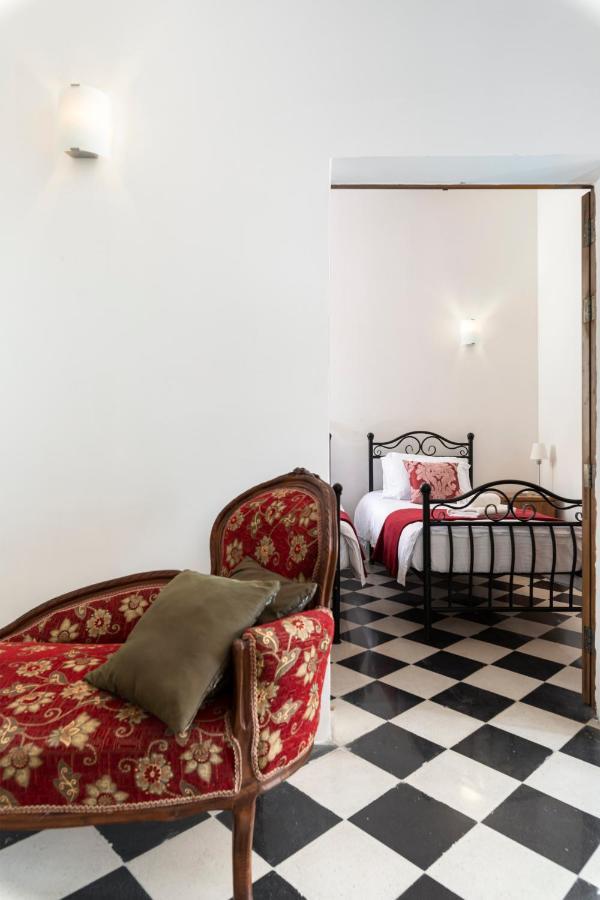 Traditional & Modern Maltese Townhouse - Rooftop Terrace And Sea Views, Close To Birgu Waterfront Cospicua Exterior photo